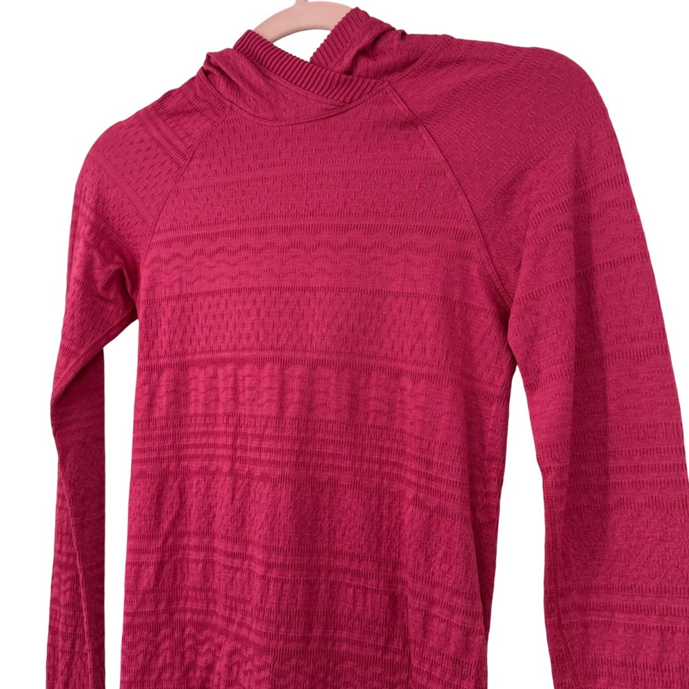 Lululemon Swiftly Tech Hoodie 2.0 Women 4 Pink Long Sleeve Seamless Thumbholes